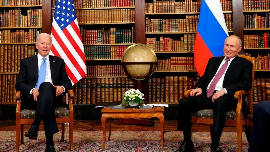 «Скорее со знаком плюс»: Песков оценил встречу Путина и Байдена