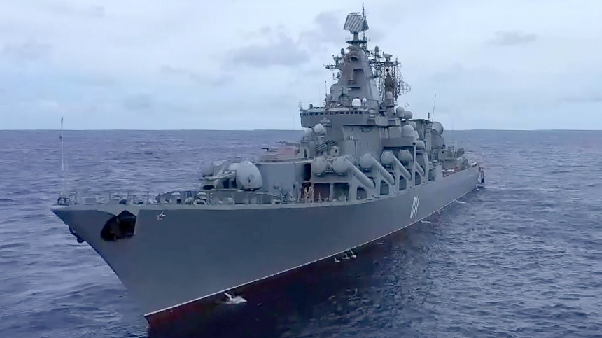 Корабли ВМФ России проведут ракетные стрельбы вблизи авианосца Британии