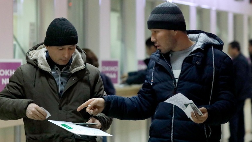 МВД обяжет мигрантов подписывать новый документ