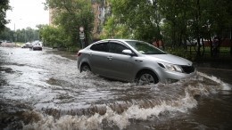 Эвакуация, потоп и сильный ветер: мощный ливень накрыл Москву и Крым