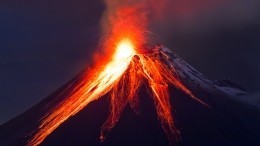 Крупный вулкан проснулся в Коста-Рике и «прогнал» местных жителей прочь