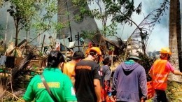Число жертв крушения филиппинского военного самолета возросло до 29
