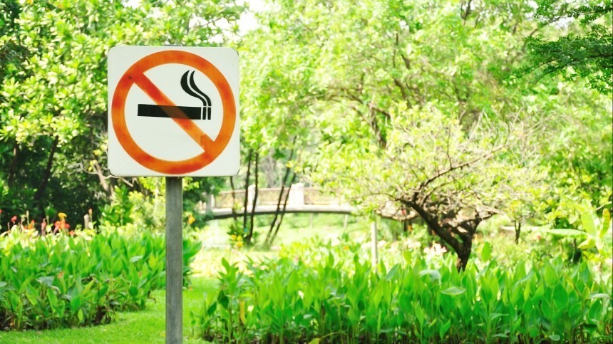 «Обмороки и предынсультные состояния»: чем опасно курение в жару?