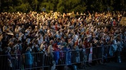 «Запрещенный» крестный ход в Екатеринбурге собрал почти три тысячи верующих