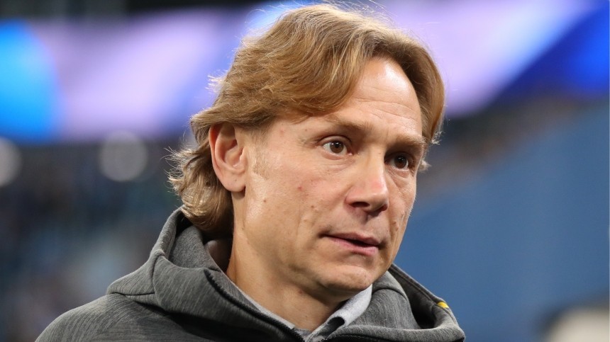 Новым главным тренером сборной России по футболу стал Валерий Карпин