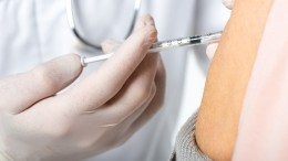 Минздрав разрешил компании Biocad испытать вакцину от коронавируса в России