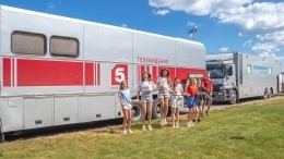 Раскрыли тайны телемастерства! Первые смены летнего клуба Igora Kids Camp прошли в Ленобласти