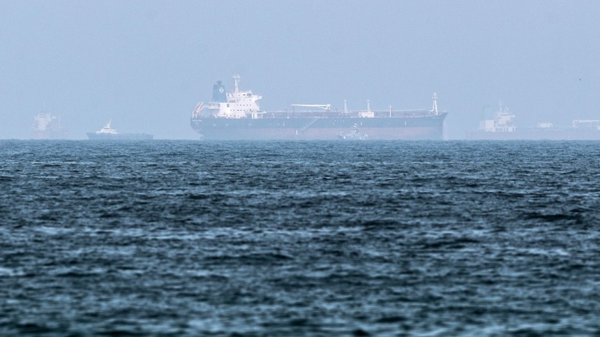 Иран отверг причастность своих военных к инцидентам с кораблями в районе ОАЭ