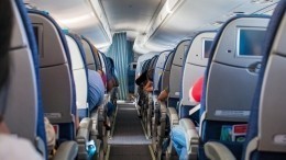 Россиянка закурила в бизнес-классе на борту самолета из Турции: «Мы домой летим»