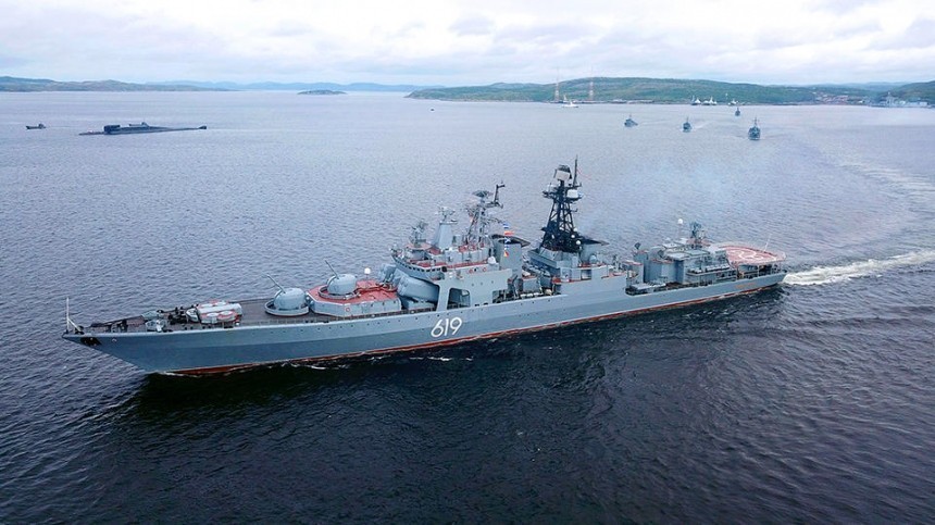 Северный флот следит за маневрами НАТО в Норвежском море с участием эсминца США