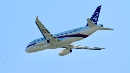 Подавший сигнал бедствия Sukhoj Superjet-100 приземлился в Москве