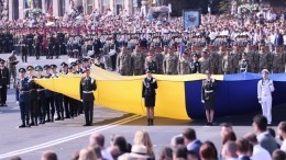 «Большим фарсом» окрестили политологи торжества ко Дню Независимости Украины