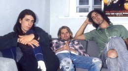 Басист Nirvana предложил новый вариант обложки Nevermind после скандала с «малышом»