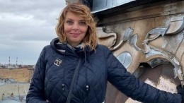 Екатерина Рождественская чуть не упала с крыши в Петербурге и получила травму