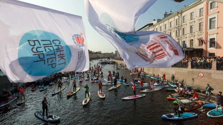 День туризма в Петербурге отметят SUP-карнавалом и пиратским квестом