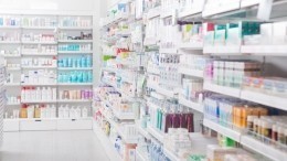 В продавшей фальшивое лекарство от COVID-19 аптеке нашли ворованное имущество больниц