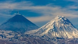 Спасатели ищут попавшего в «черную пургу» альпиниста на вулкане Ключевской