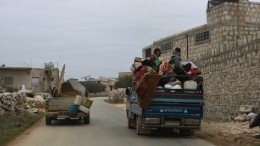 Сирийские беженцы возвращаются в родную провинцию Идлиб
