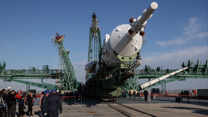 Госкомиссия допустила к старту «Союз МС-19» с «киноэкипажем» на борту