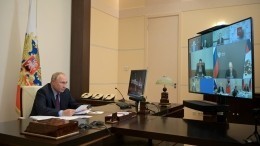 Путин потребовал срочно убрать из городов мусорные полигоны