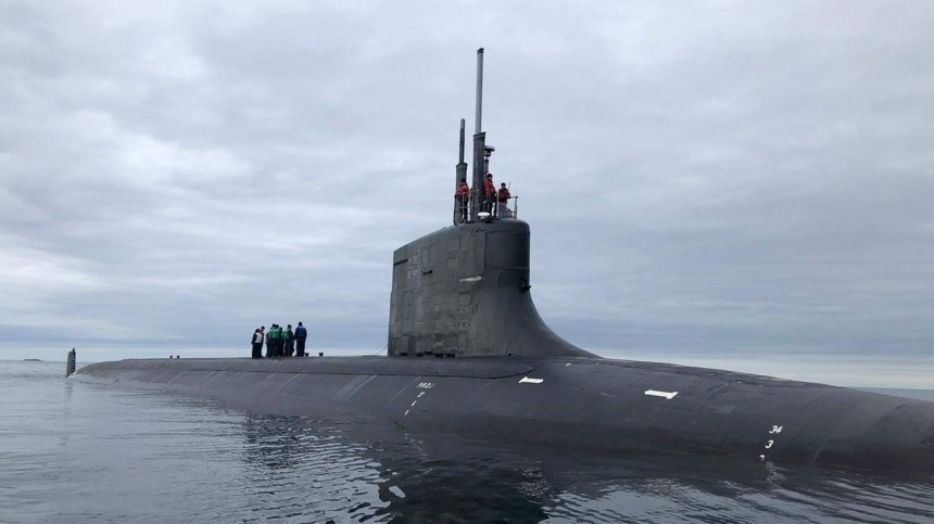 Атомная подводная лодка ВМС США столкнулась с неизвестным объектом
