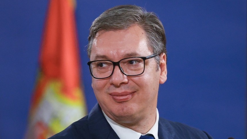 Вучич заявил о намерении обсудить с Путиным цены на газ