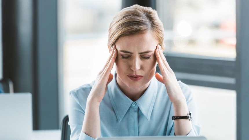Как отличить «истинную мигрень» от обычной головной боли и унять последнюю