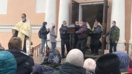Опубликовано видео с церемонии прощания с убитой в Вологде девочкой