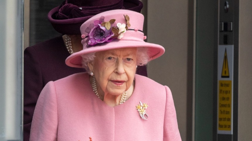 Королева Великобритании Елизавета II оказалась в больнице