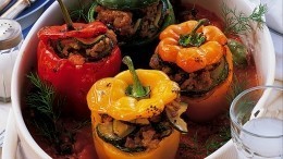 Неповторимый вкус: рецепт фаршированных перцев без фарша от Василия Емельяненко