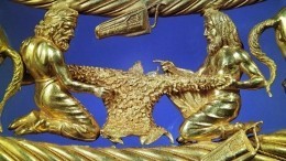 Золото раздора: отдавшая скифские сокровища Киеву Европа фактически признала Крым российским