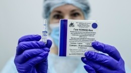 «Обстоятельства диктуют жесткость»: Песков о кампании по вакцинации россиян
