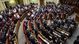 Боятся даже после смерти: Украина запретила въезд в страну 10 покойным российским звездам