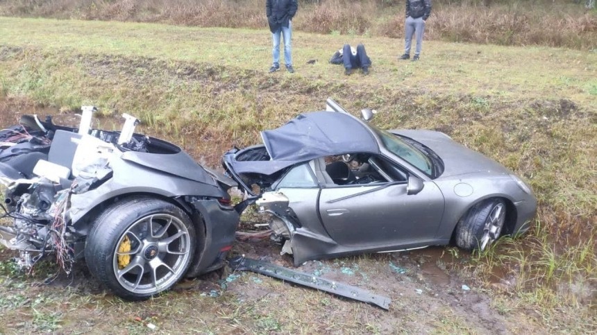 Сын Семена Альтова пострадал в ДТП с разорвавшемся пополам Porsche в Ленобласти