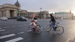 Готовить зонты или шапки? Как изменится погода в Петербурге к выходным