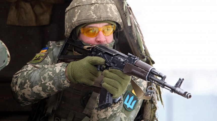 Украинские солдаты массово бегут со службы из-за скотского отношения