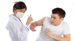 Доктор Мясников дал неожиданный совет тем, кто боится вакцинации