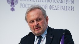 Ректора Института кино и телевидения в Петербурге уволили после мата на конференции