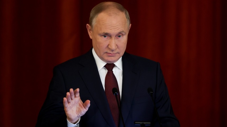Сильный и непобедимый: в США рассказали, как Путин «поставил на колени» весь Запад