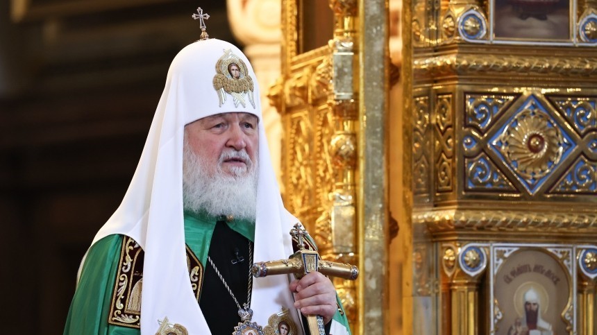 Горы, интернет и небеса: что известно о Патриархе Кирилле