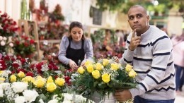 Традиция такая: в каких случаях и где дарить четное и нечетное количество цветов