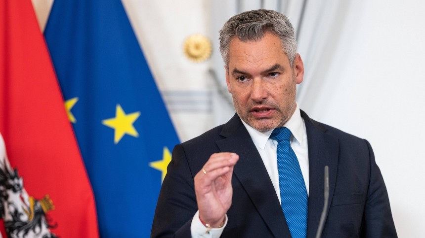 Новым канцлером Австрии стал глава МВД Карл Нехаммер