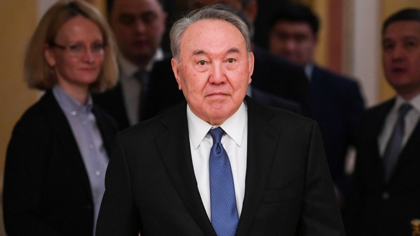 Назарбаев объяснил отказ Казахстана признавать Крым российским