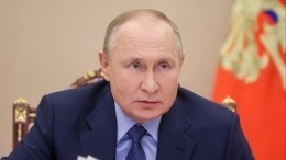 Путин заявил о стремлении других стран увидеть в России противника