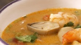 Приведет в чувства: Рецепт антипохмельного супа от шеф-повара Емельяненко