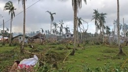 Снесенный ураганом «Раи» спорткомплекс чуть не стал братской могилой на Филиппинах
