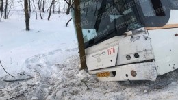 Рейсовый автобус перевернулся на Варшавском шоссе в Новой Москве