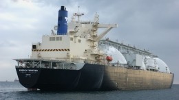 Идущие в Азию танкеры с СПГ резко меняют курс на Европу