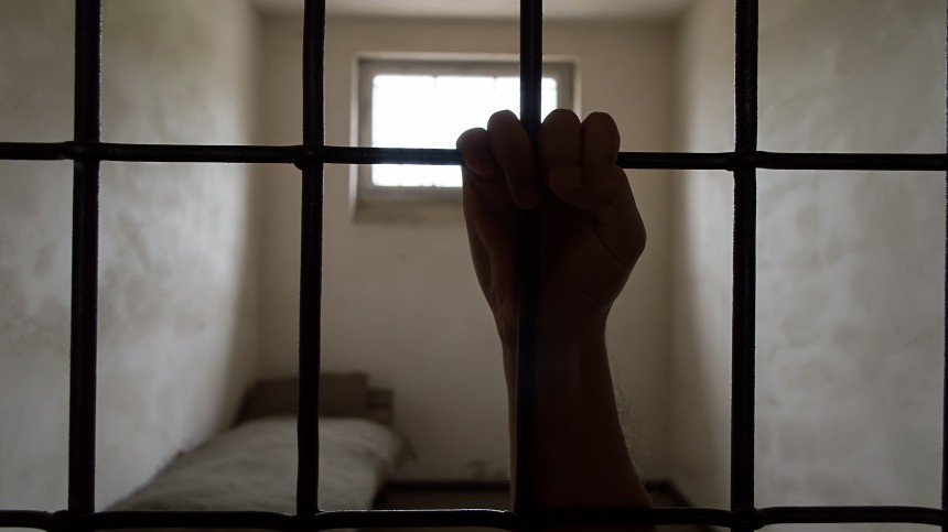 Кабмин РФ поддержал законопроект об ужесточении наказания за пытки в колониях