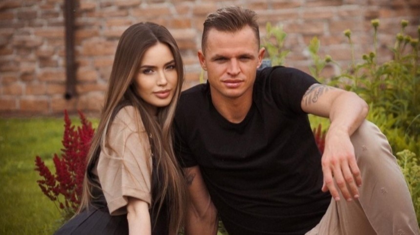 Костенко ответила на слухи об интимной связи Тарасова с Овсянниковой